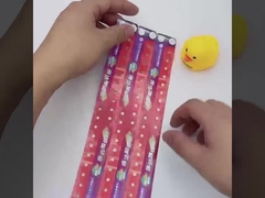 Des bracelets en PVC personnalisés, parfaits pour les cadeaux personnalisés.