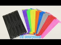 Des bracelets personnalisés