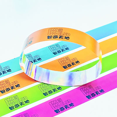 Des bracelets en papier de couleur durables résistant aux rayons UV taille personnalisée