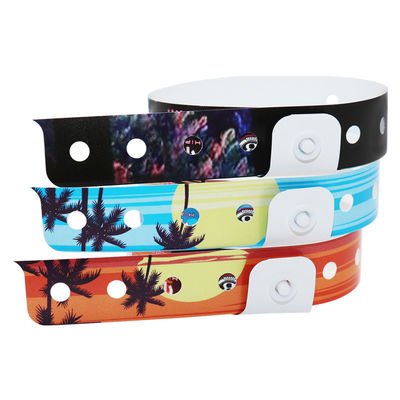 Des bracelets en vinyle PVC pour les événements élastique étanche Logo personnalisé