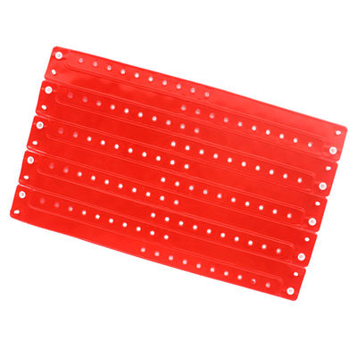 Des bracelets personnalisés en vinyle plastique, des bracelets personnalisés en vinyle.