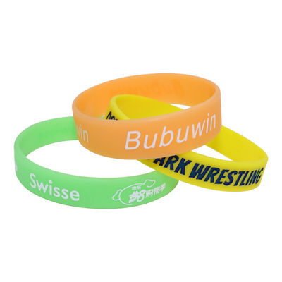 Des bracelets en silicone personnalisés et décoratifs