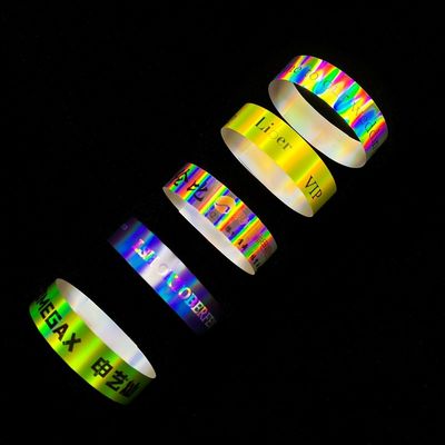 Des bracelets à la mode à la mode pour les fêtes de glitter, lisibles, doux, adaptés à la peau, brillants, avec un bracelet laser.