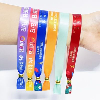 Vente à chaud Logo personnalisé Polyester Bracelets tissés en tissu Cadeau Pour la promotion et les événements Longueur réglable Bracelet tissé