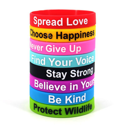 Bracelets en silicone Slogan de match personnalisé Parole de garde Bracelets imprimés pour les souvenirs de promotion du festival