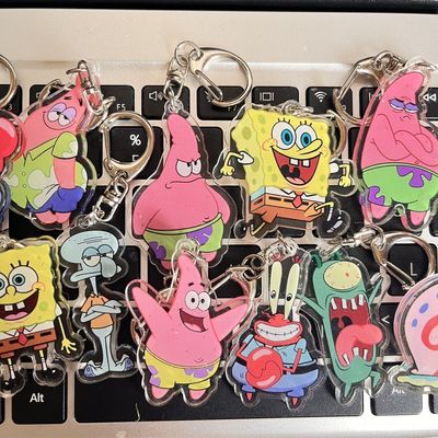 Porte-clés acrylique transparente avec anneau métallique Cartoon durable Bob l'éponge Pantalon carré Imprimé cadeau idéal Porte-clés acrylique