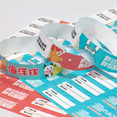 Événements personnalisés Bracelet en papier avec code à barres numéroté étanche à l'eau Piscine Événement d'identification d'admission Bracelets en papier