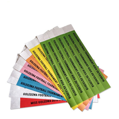 Bracelet d'événement Tyvek personnalisé avec code-barres numéroté étanche à l'eau Identification de la fête de la piscine Entrée Bandes de papier d'admission