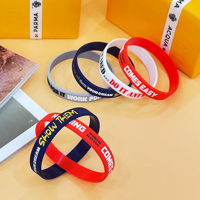 Des bracelets en silicone personnalisés pour les matchs de football et de basket-ball Longueur 20cm-25cm