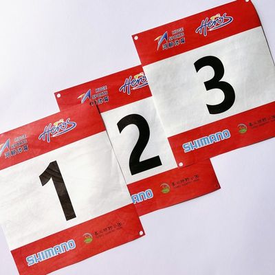 Logo couleur personnalisé imperméable à l'eau Tyvek Numéros de bible d'entraînement Numéros de bible de course Numéros de bible pour marathon