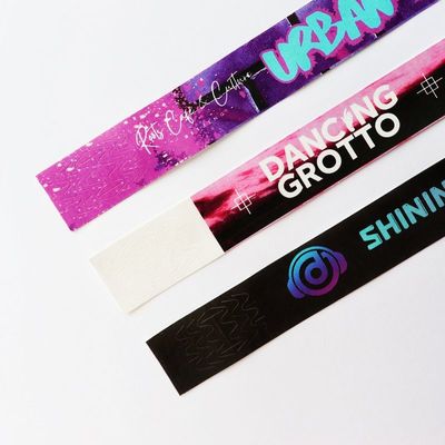 Des bracelets tyvek personnalisés résistants à la chaleur