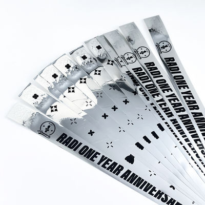 Des bracelets holographiques avec un logo personnalisé MOQ 100 PCS