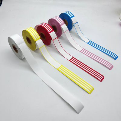 Code à barres UPC Les bracelets de patients en vinyle personnalisés pour des processus et une gestion rationalisés